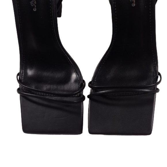 Public Desire Dymond Black Lace Up Square Toe Cake Stand Heels Size 8 NWOT - Picture 6 of 13